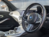 BMW 3 Series Image 2