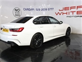 BMW 3 Series Image 6