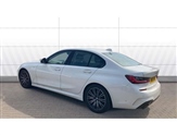 BMW 3 Series Image 2