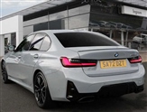 BMW 3 Series Image 3