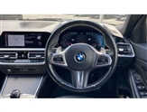BMW 3 Series Image 5