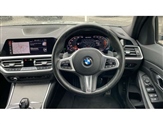 BMW 3 Series Image 5