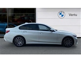 BMW 3 Series Image 3