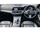 BMW 3 Series Image 4