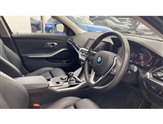 BMW 3 Series Image 6