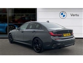 BMW 3 Series Image 2