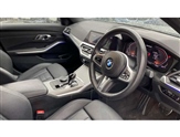 BMW 3 Series Image 6