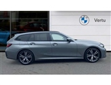 BMW 3 Series Image 3