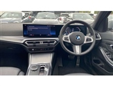 BMW 3 Series Image 4