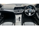 BMW 3 Series Image 4