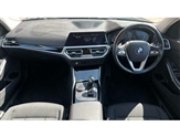 BMW 3 Series Image 4