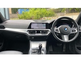 BMW 3 Series Image 4