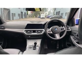 BMW 3 Series Image 4