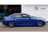 BMW 3 Series Image 3