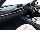 BMW 3 Series Image 6