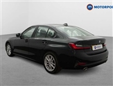 BMW 3 Series Image 5