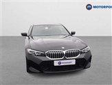 BMW 3 Series Image 2