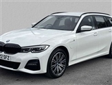 BMW 3 Series Image 4