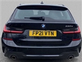 BMW 3 Series Image 4
