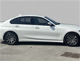 BMW 3 Series Image 2