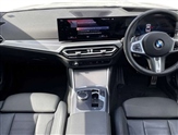 BMW 3 Series Image 6