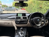 BMW 3 Series Image 3