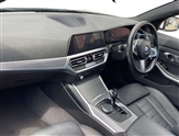 BMW 3 Series Image 2