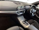 BMW 3 Series Image 2