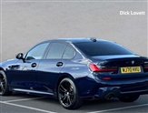 BMW 3 Series Image 2
