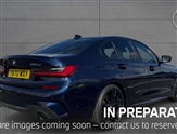 BMW 3 Series Image 4