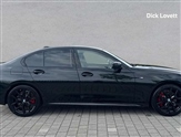 BMW 3 Series Image 3