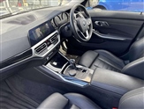 BMW 3 Series Image 2