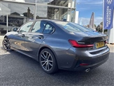 BMW 3 Series Image 3