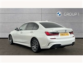BMW 3 Series Image 2