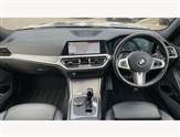 BMW 3 Series Image 4