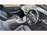 BMW 3 Series Image 6