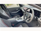 BMW 3 Series Image 6