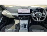 BMW 3 Series Image 4