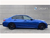 BMW 3 Series Image 3