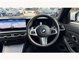 BMW 3 Series Image 5