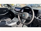 BMW 3 Series Image 6
