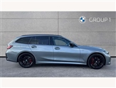 BMW 3 Series Image 3