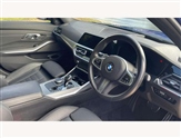 BMW 3 Series Image 6