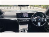 BMW 3 Series Image 4