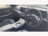 BMW 3 Series Image 6