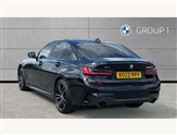 BMW 3 Series Image 2