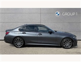 BMW 3 Series Image 3
