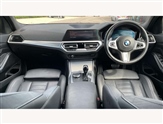 BMW 3 Series Image 4