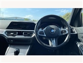 BMW 3 Series Image 5