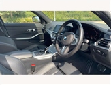 BMW 3 Series Image 6